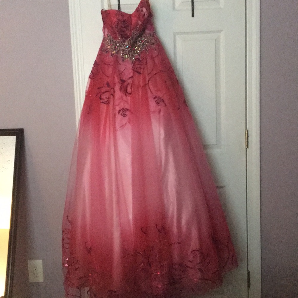 Prom dress
